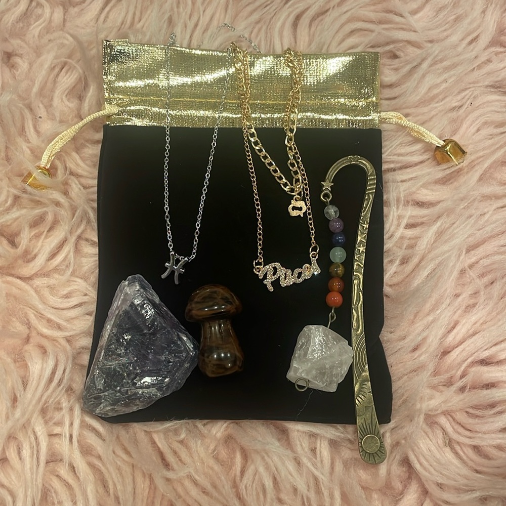 Pisces Horoscope gift set